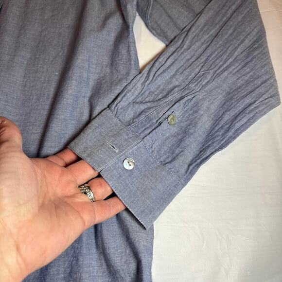 J. Jill Tuxedo Pleat Chambray Button Down tunic shirt blouse size Medium - Picture 6 of 12